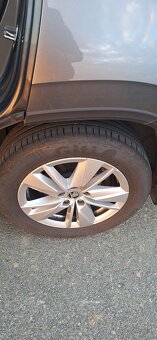 Škoda karoq 2,0tdi 110kw 4x4 exclusive 2024 - 10
