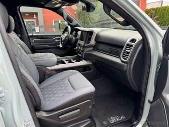 DODGE RAM HEMI ROUGH COUNTRY MINT LPG - 10