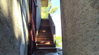 Sicílie, vila 2 byty, 255 m2, poz. 1.755 m2, Pace del Mela - 10