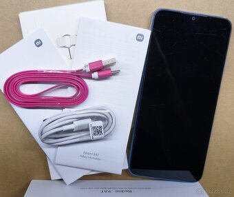 Xiaomi Redmi 9AT Glacial Blue 2GB RAM 32GB ROM - 10