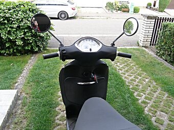 Prodám skútr Piaggio Liberty 125, r.v. 2016 - 10