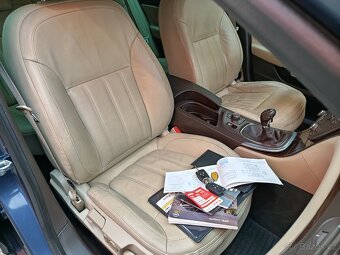 Opel Insignia 2.0 CDTI 118 Kw 1 Majitel Slušní Stav Nova Stk - 10