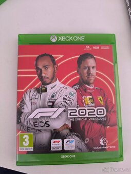 Hry na Xbox one a PlayStation 2 - 10