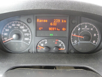 PEUGEOT BOXER 2.0 HDi 120 KW 6.MÍST ČR 1.MAJITEL - 10
