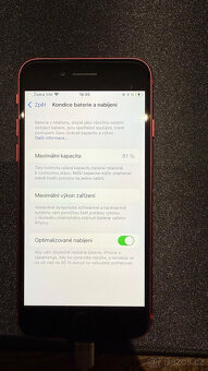 iPhone SE 2020 128GB Red - 10