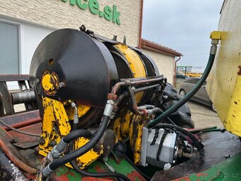 LKT 81 TURBO 4x4 1992 VIN 192 - 10