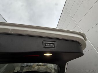 BMW i5 M60 xDrive M BMW individual /60.100€ netto/1.450000kč - 10