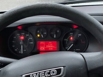 Iveco Daily 35C 18 valnik spaní 10 palet - 10