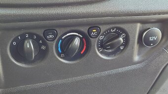 Ford Transit 2,2 TDCi 114 kW, valnik - 10