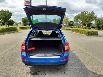 Octavia 1.4 Tsi 103kW xenony AD.TEMPOMAT 2015 - 10