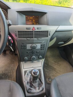 OPEL ASTRA CARAVELA - 10