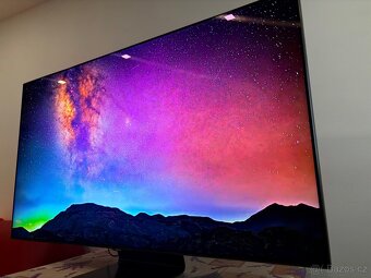QLED smart tv Samsung Q9 55 palců - 10