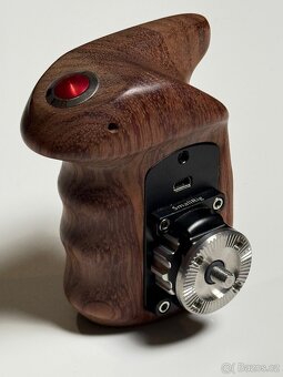 SmallRig hliníková klec pro Sony A7SIII + handle - 10