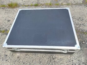 Hliníkový kufr pěkný stav - 10