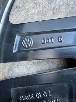 VW Touareg, kola 20" - 10