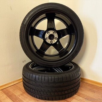 MERCEDES CLA AMG 5x112 R18 ET48+LETNÍ 235/40R18 7mm - 10