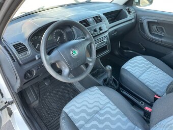 Škoda Fabia 2 kombi 1.4 16V Klimatizace - 10