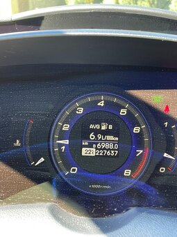 Honda Civic 1.8 i-VTEC 2011 - 10