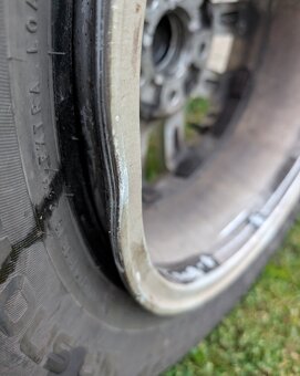 VW Passat 6.5Jx16 ET41 se zimní sada 3ks a 1ks na opravu - 10