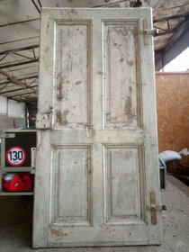 STARÉ MASIVNÍ DVEŘE - 10