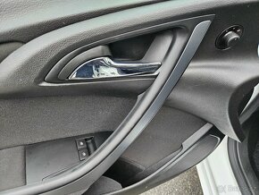 Opel INSIGNIA 1.6CDTi 100kW Edition GR SPORT 2018 LED -DPH - 10