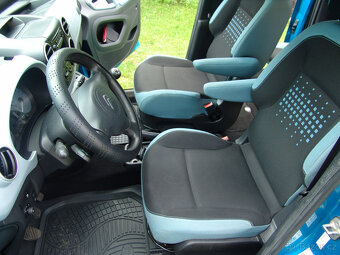 Citroen Berlingo Multispace 1.6 HDi 68KW ČR 2.majitel - 10