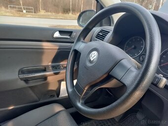 Volkswagen Golf, JEN 45 TKM, KRÁSNÝ,SERVISKA - 10