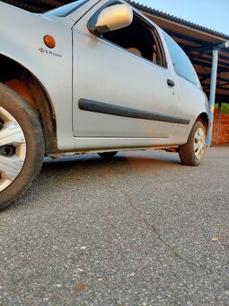 Nissan Micra K11 1.0 40kw - 10