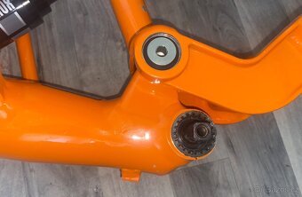 Cannondale super v + hlava 1 1/8 - 10