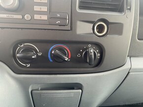 Ford Transit L1H1 AC, 9 MÍST, 2.2 TDCI 63kw Nová STK - 10