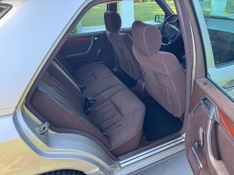 Mercedes 300d W124, 1- majitel, 100 KW - 10