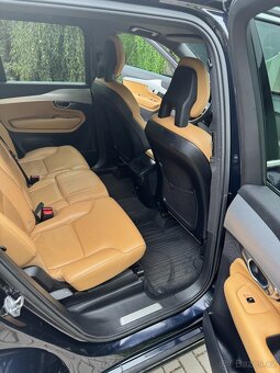 Volvo XC90, VOLVO XC90 D5 AWD aut. 7-míst - 10