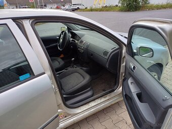 Škoda Fabia 1.9 tdi combi - 10
