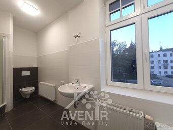 Prodej zrekonstruovaného bytu 82 m², 3KK (2+1), Jablonec n.N - 10