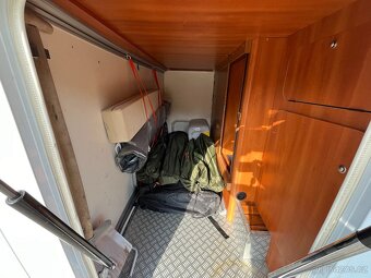 Fiat Ducato 3.0 160 koní, polointegrovaná nástavba Hobby - 10