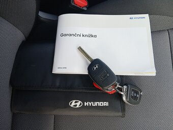 Hyundai i20 1.2i 55kW Family+ - 10