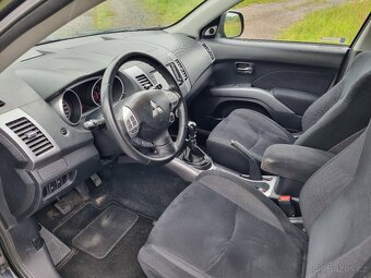 Mitsubishi Outlander 2.2 HDI 115 kW, původ ČR - 10