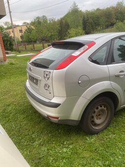 Ford focus mk2 1.6i ne - 10