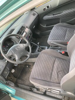 Honda Civic 6g 1.4 66kw - 10