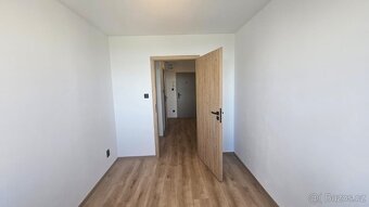 Pronájem luxusně zrekonstruovaného bytu 2+kk v Mostě - 10