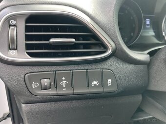 Hyundai I30 2018 1.4 TGDi 97600km včetně DPH - 10