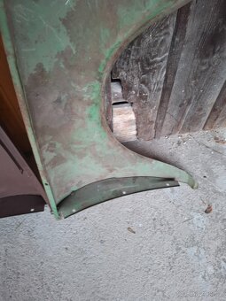 Přední blatníky Škoda 100, 110r - 10