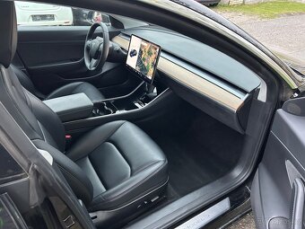 Tesla Model 3, SR Plus, spotřeba 13,4kwh, DPH - 10