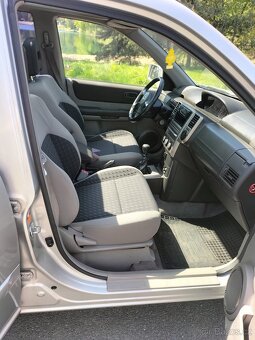 Nissan X-trail 2.2dci - 10