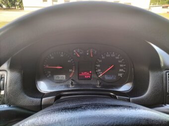 VW Golf 4 kombi 1.9 - 10