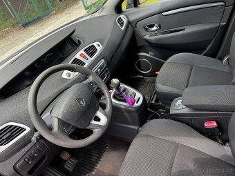RENAULT GRAND SCENIC DYNAMIQUE 1.9 DCI 96 KW 2010 TOP VÝBAVA - 10