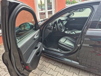 Alfa Romeo Giulia 2.2 JTDM Super 132kW - 10