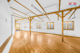 Prodej rodinného domu s garáží, 135 m², Praha, ul. K Horkám - 10