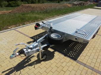 Sklopka hydraulika alu plocha 450x210cm, 2700/680kg, výbava - 10