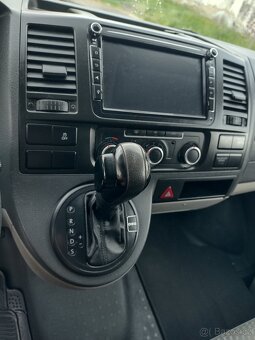 Volkswagen Transporter T5 2.0TDI DSG - 10